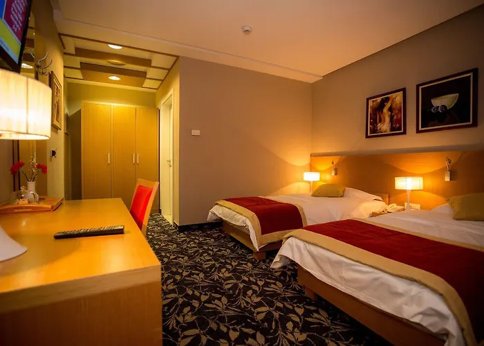 Colosseo & Szálloda