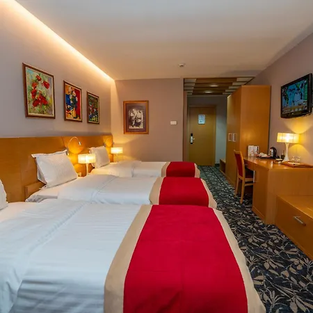 Colosseo&spa Hotel Shkodër